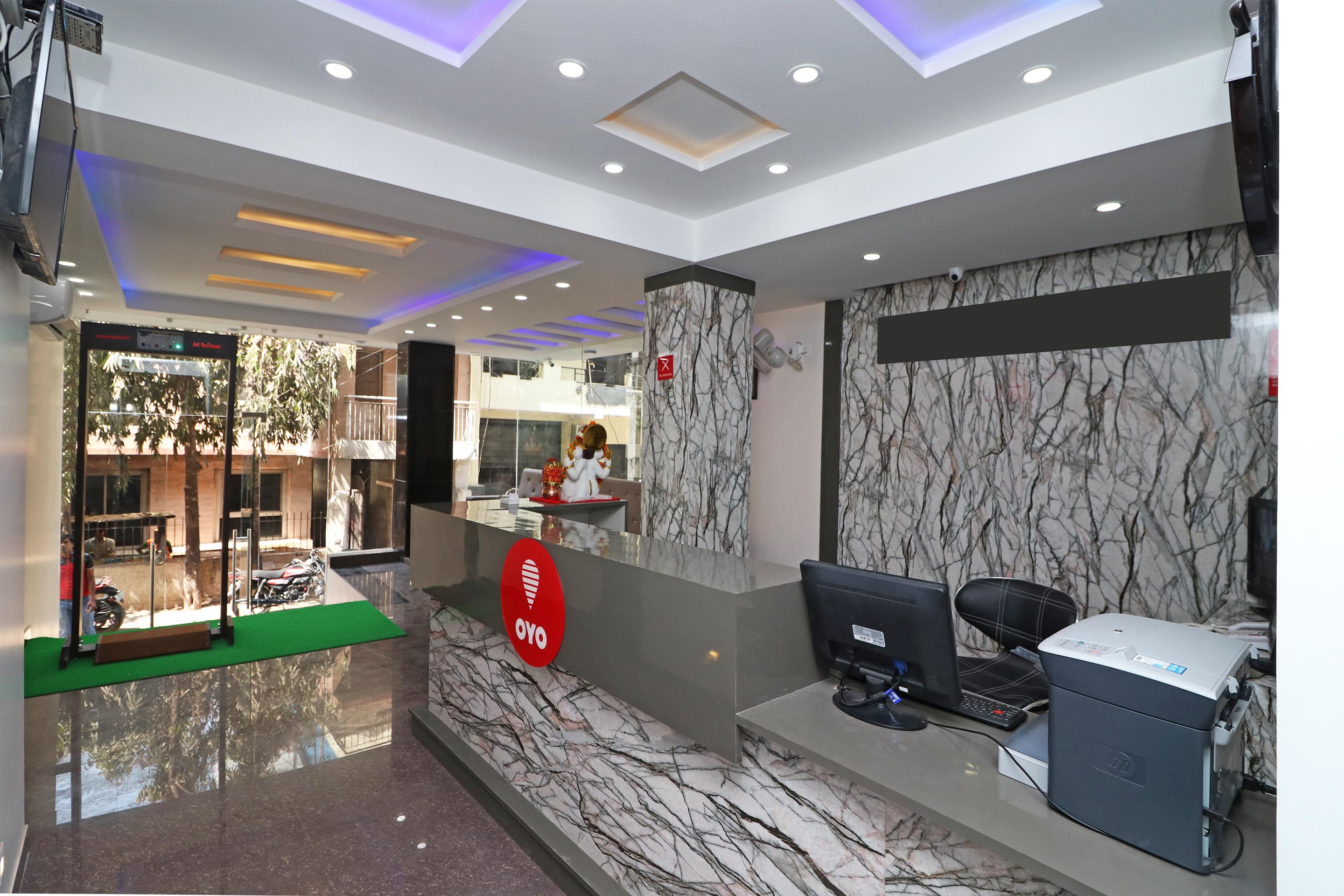 Oyo 12675 Hotel Star Inn New Delhi Exterior photo