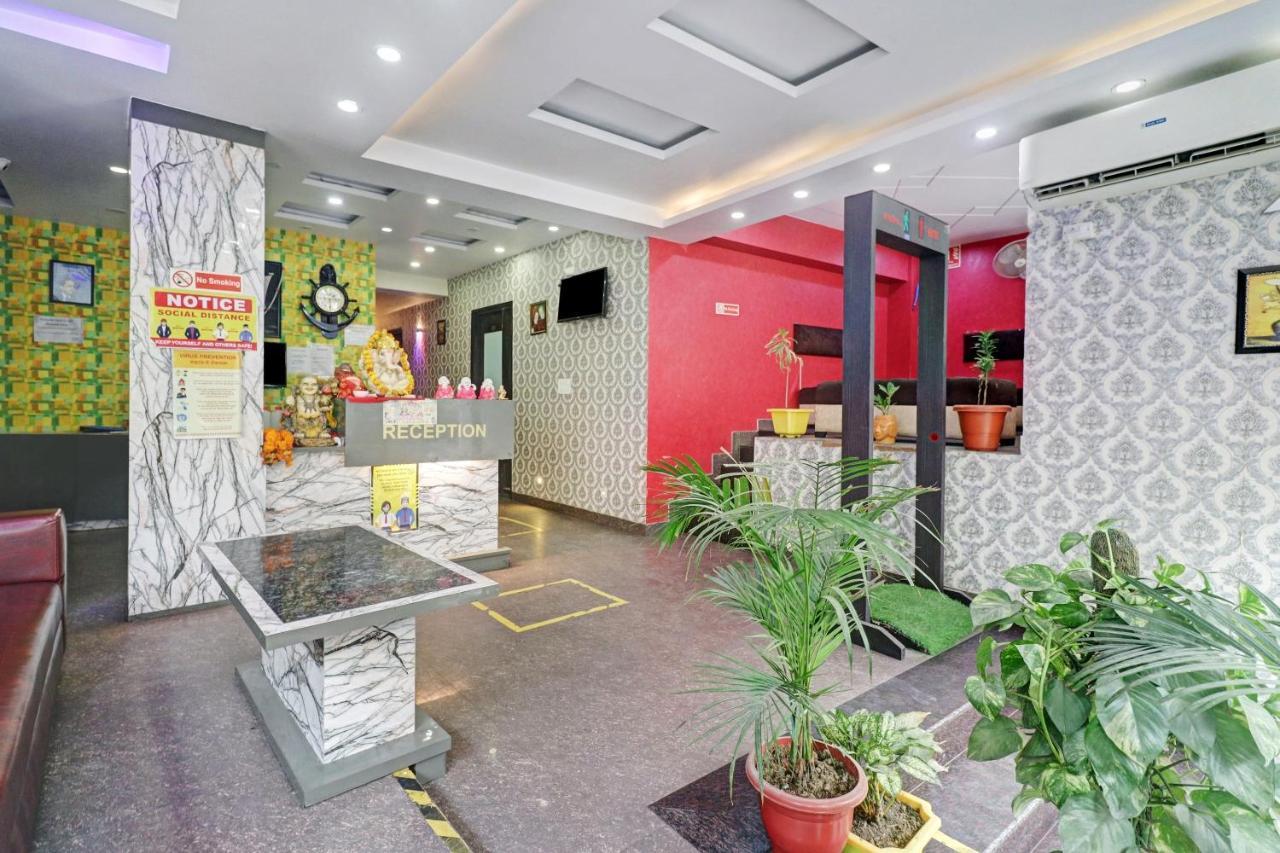 Oyo 12675 Hotel Star Inn New Delhi Exterior photo
