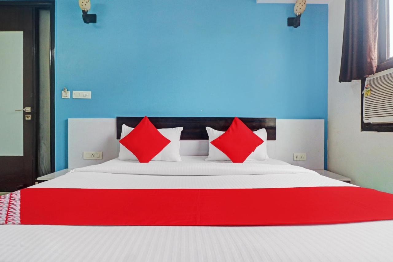 Oyo 12675 Hotel Star Inn New Delhi Exterior photo